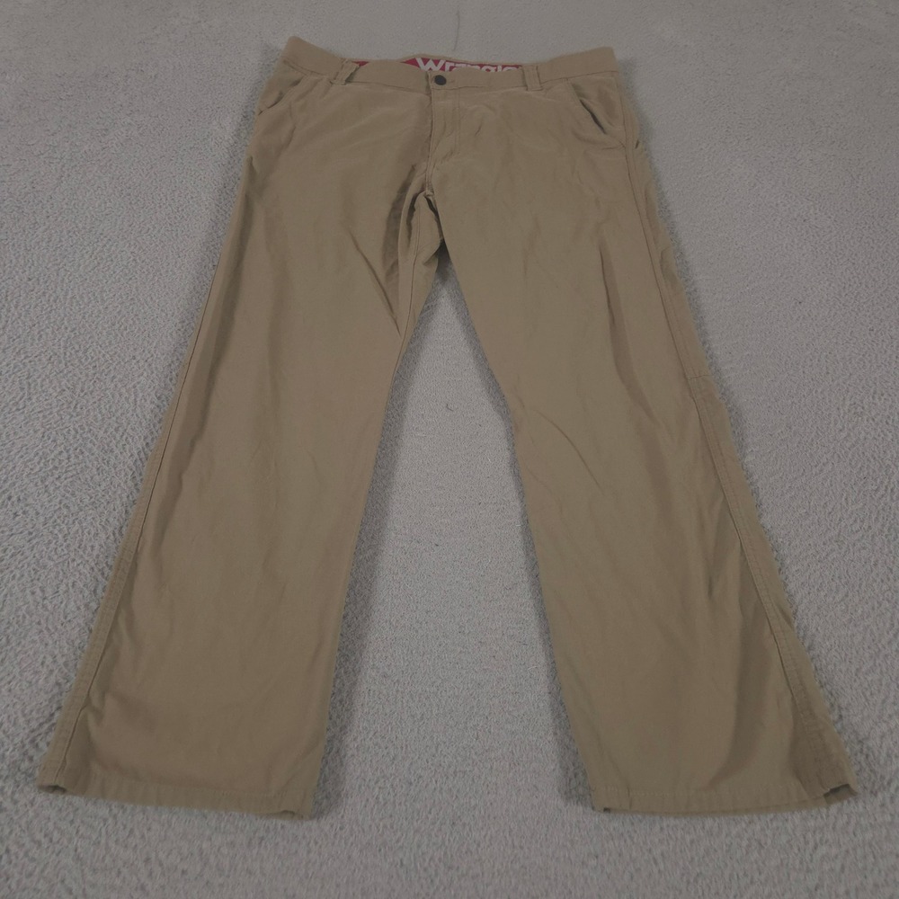 Wrangler Pants Mens 38x30 Khaki Outdoor Chino Straight Leg Stretch Performance